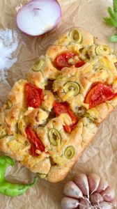 ZEYTİNLİ ÇÖREK